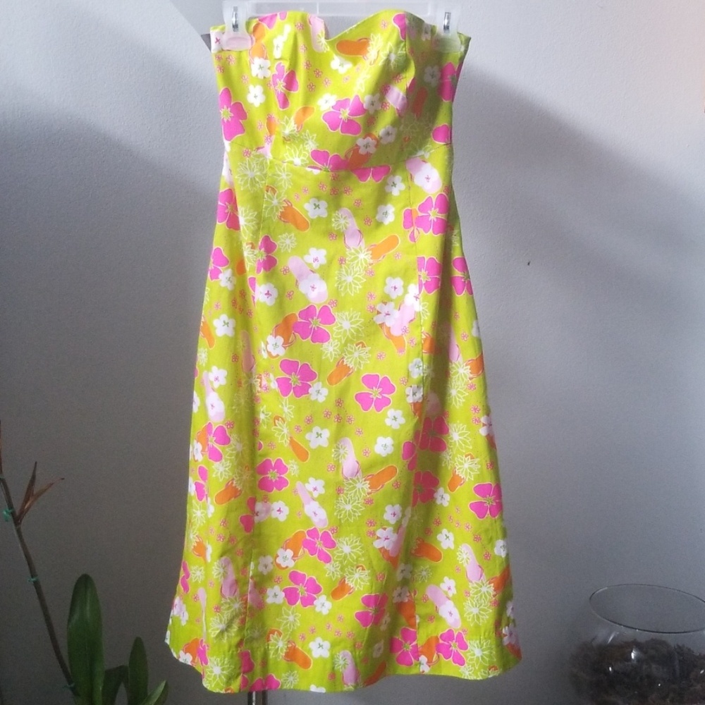 Lilly pulitzer size 4 strapless dress
